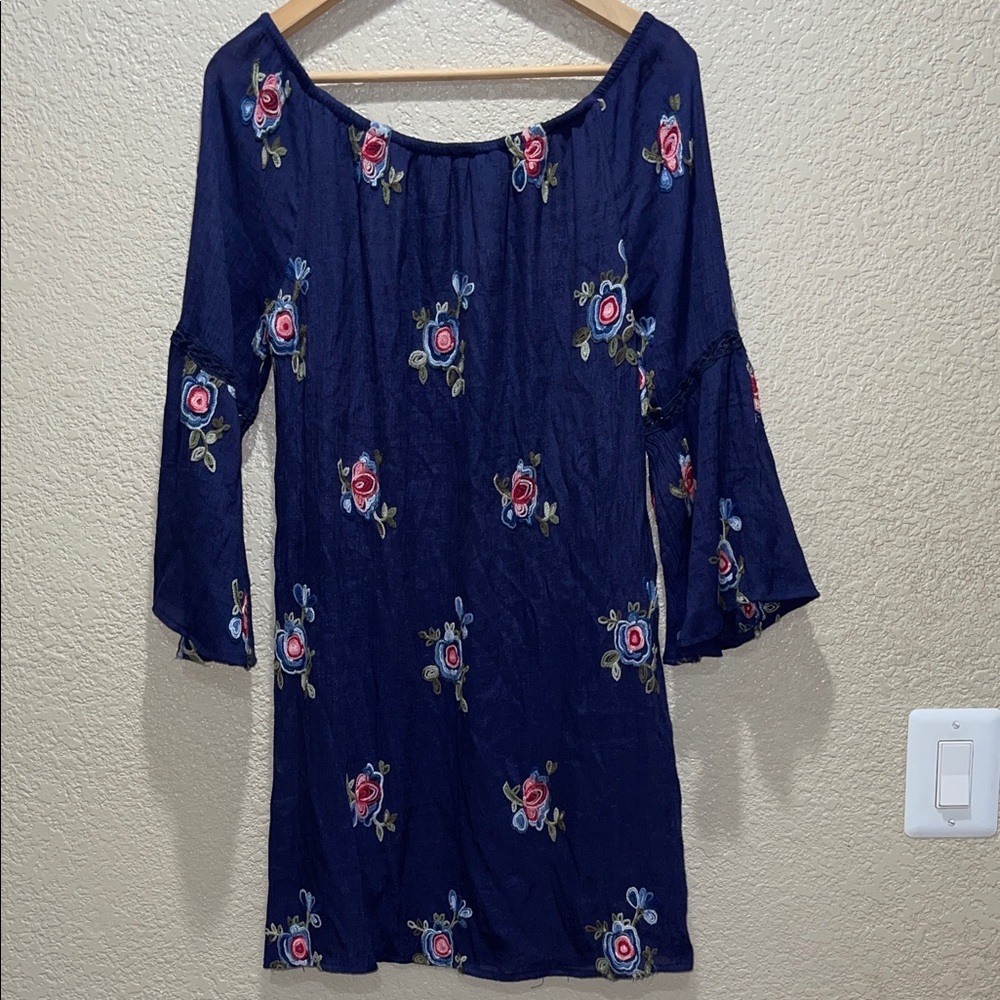 Fig and Flower Navy Dress with Floral Embroidery - Picture 4 of 5